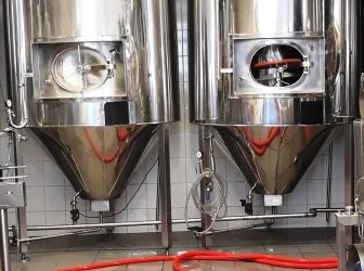 W poszukiwaniu nowych smaków i koncepcji marketingowych: polscy i niemieccy przedsiębiorcy odkrywają piwa regionalne z Brandenburgii